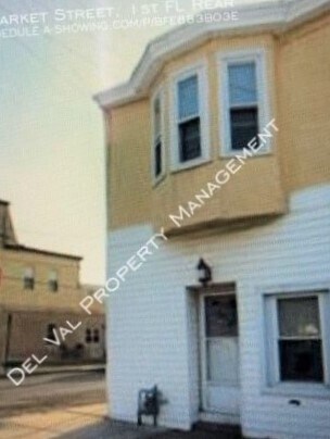 Primary Photo - 400 Market St