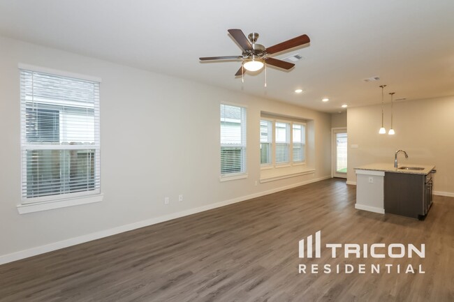 Foto del edificio - 2334 Bailey Flds Ln