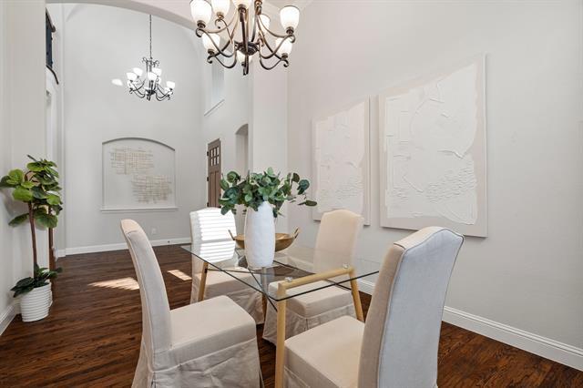 Foto del edificio - 5313 Fern Valley Ln