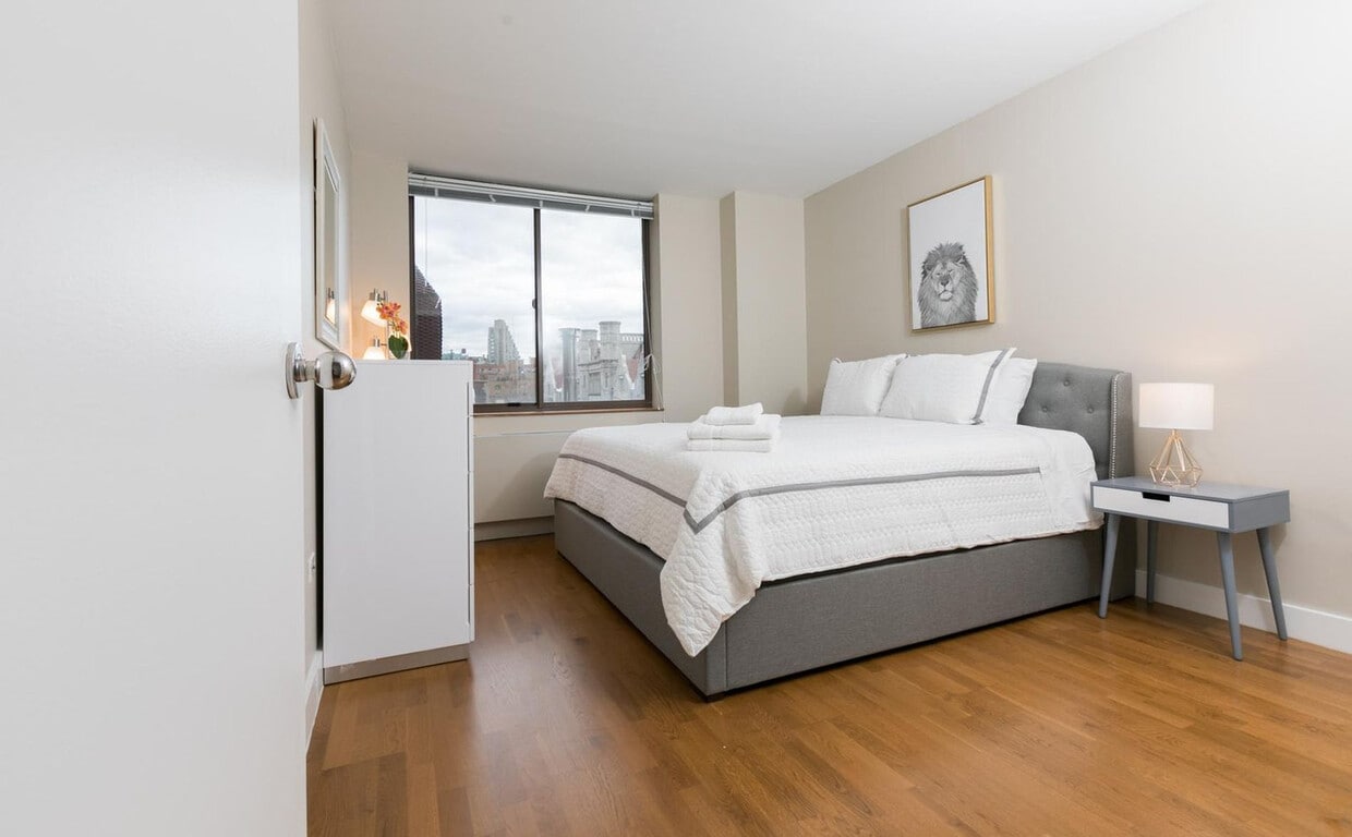 Foto principal - 180 W 90th St