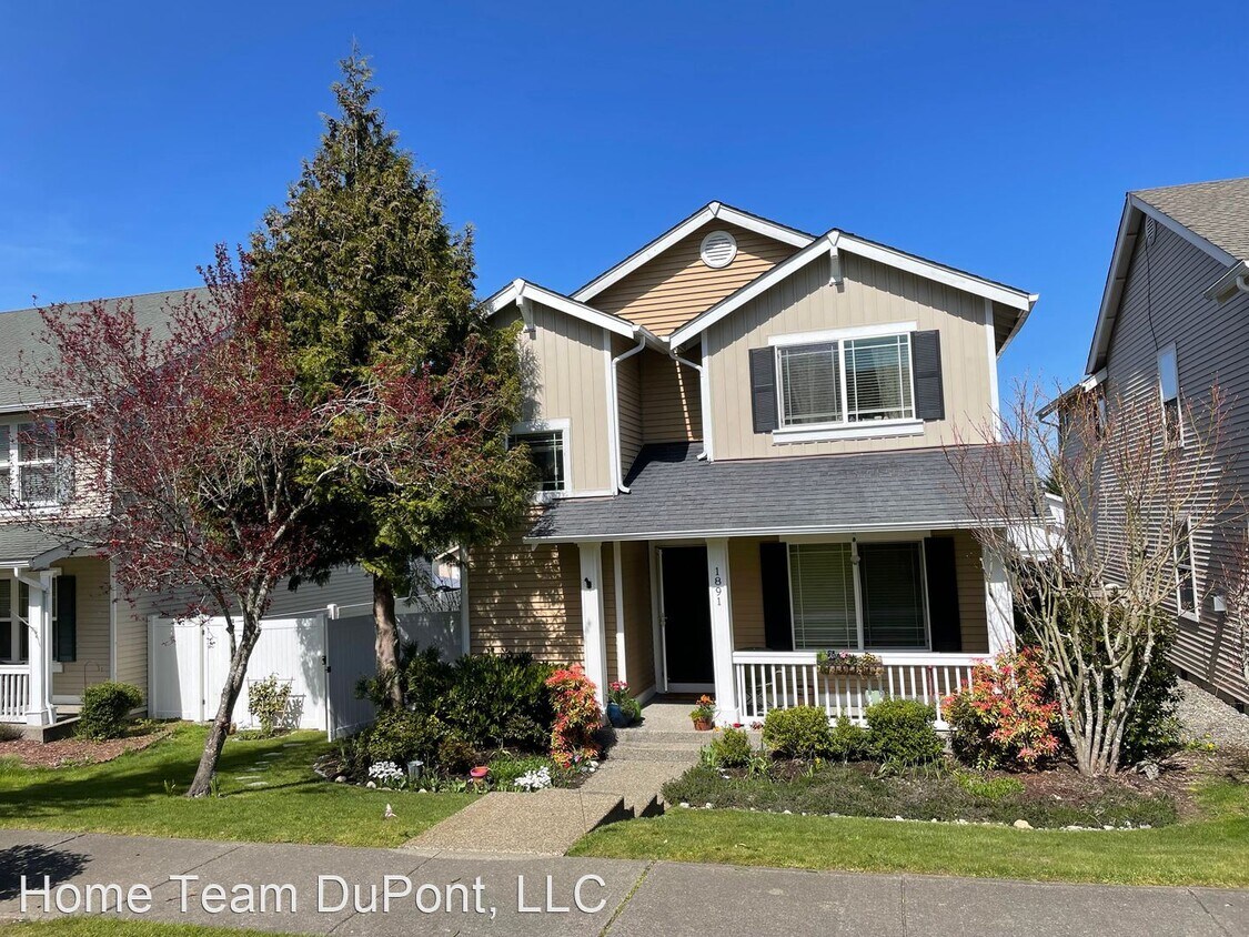 Foto principal - 3 br, 2.5 bath House - 1891 Johnson Ave
