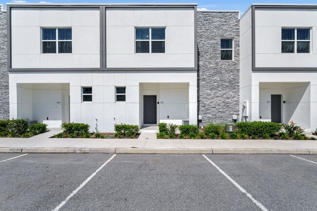 Photo - 352 Famagusta Dr (Davenport, FL) Townhome