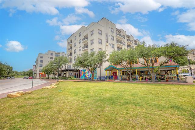 Building Photo - 817 Matisse Dr