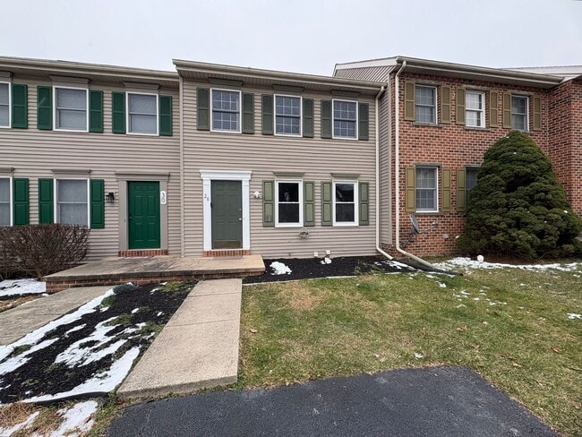 Building Photo - 3 Bedroom 1.5 Bathroom in Elizabethtown!