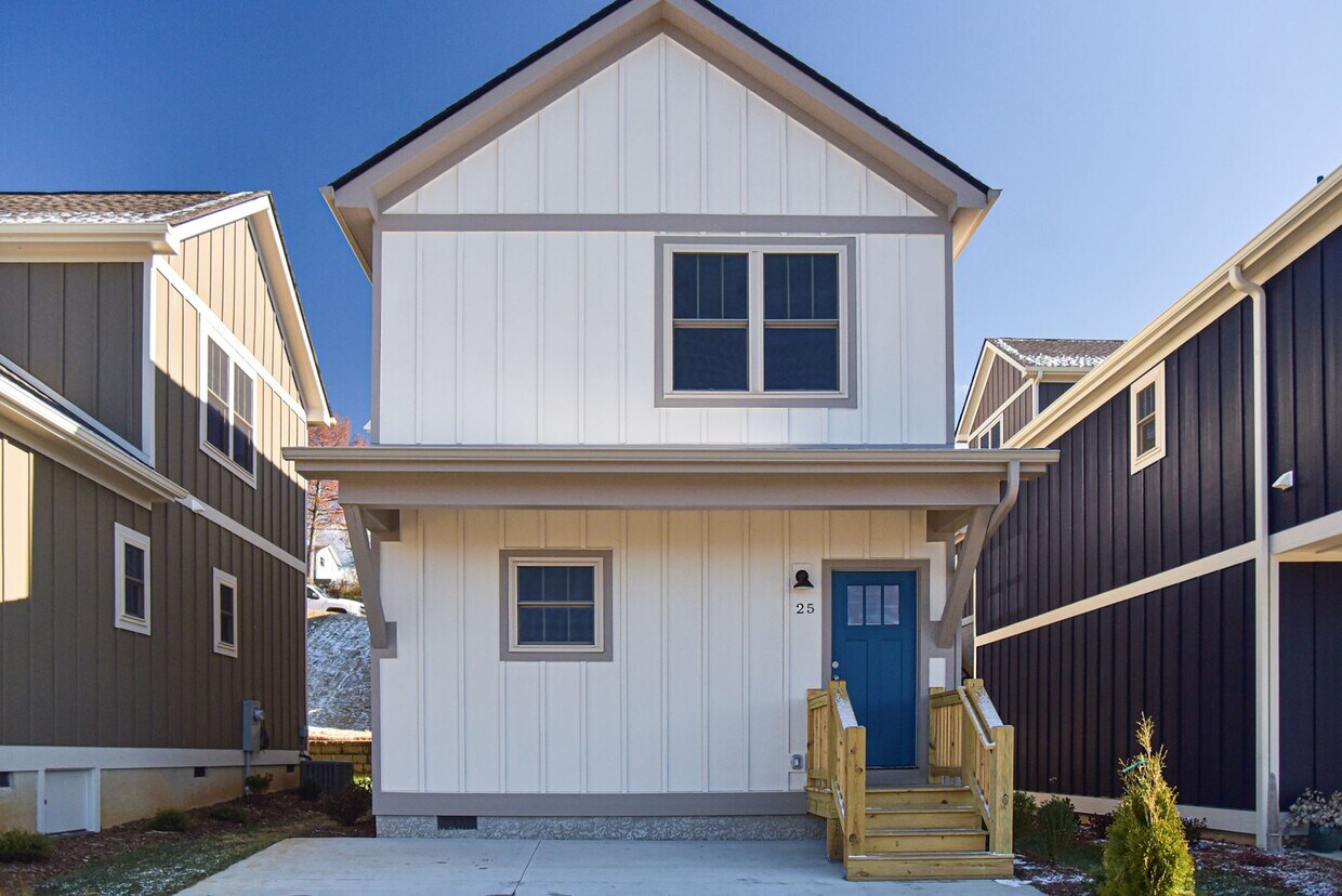 25 Wheeler Rd, Weaverville, NC 28787 House Rental in Weaverville, NC