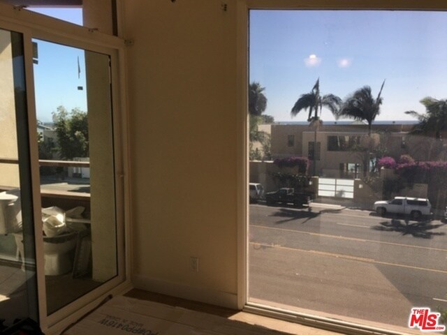 Foto del edificio - 22041 Pacific Coast Hwy