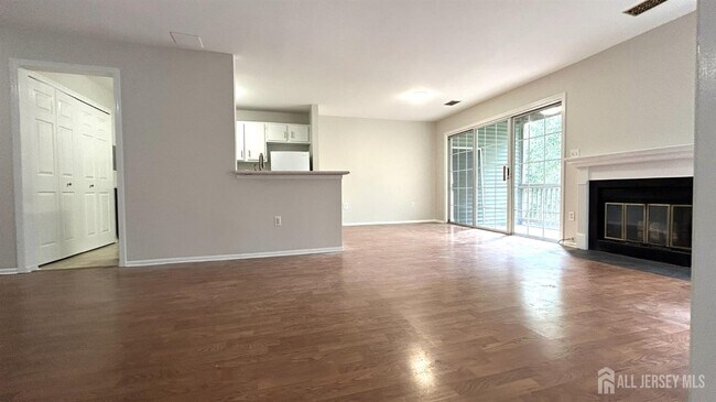 Foto del edificio - 7302 Elm Ct