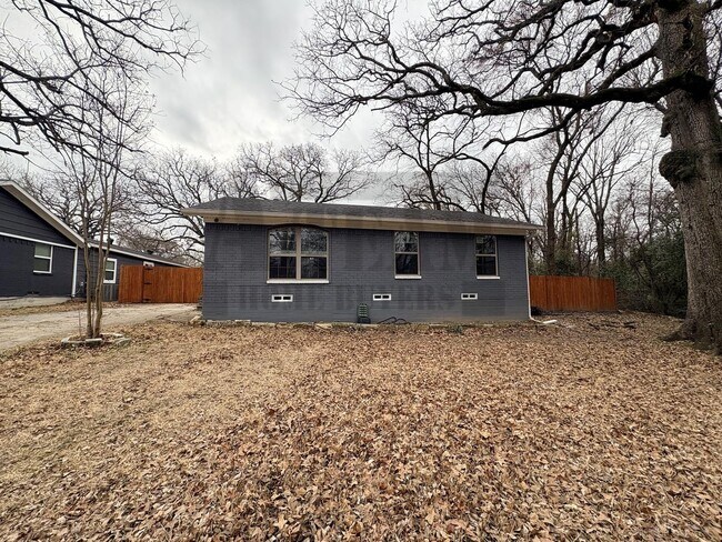 Foto del edificio - Beautifully updated 1-bedroom, 1-bathroom home!