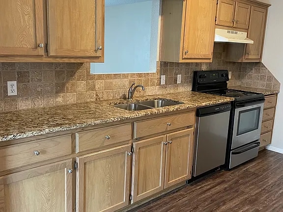 Building Photo - 306 Williams Rd