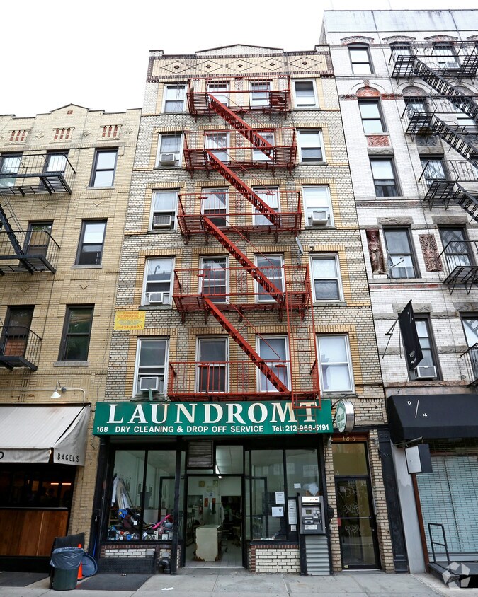 Building Photo - 168 Elizabeth St