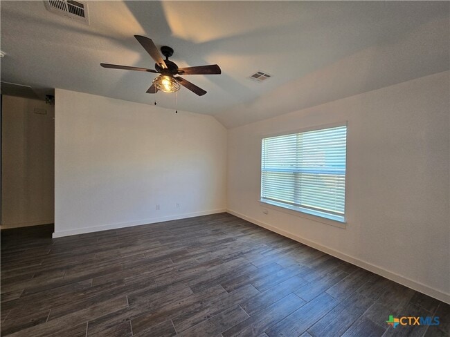 Building Photo - 3976 Legend Meadows