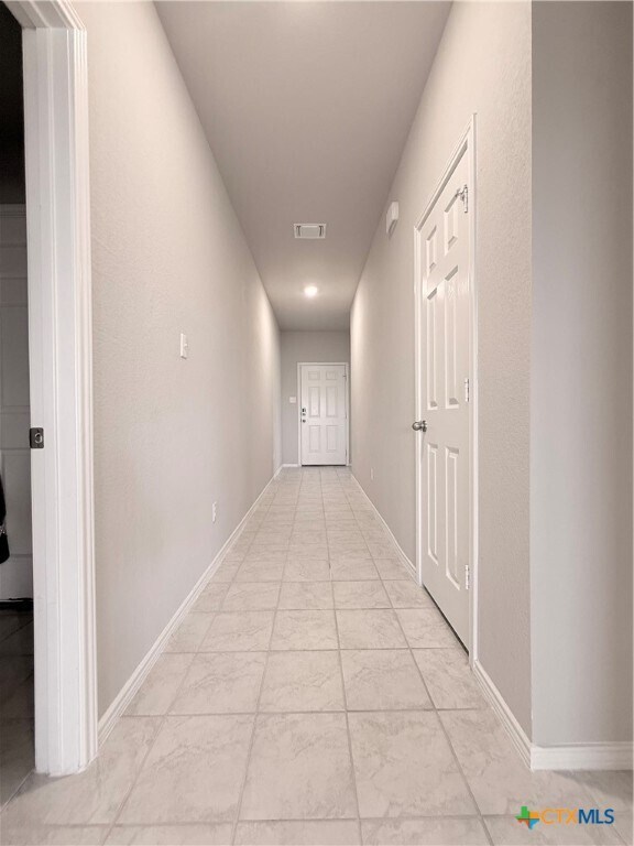 Building Photo - 5700 Great Divide Rd