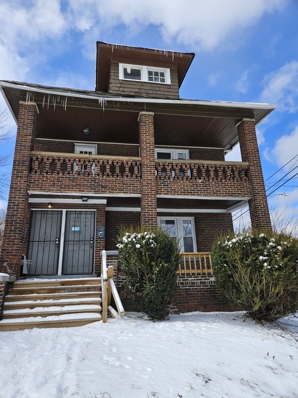 Building Photo - 3784 E 114th St