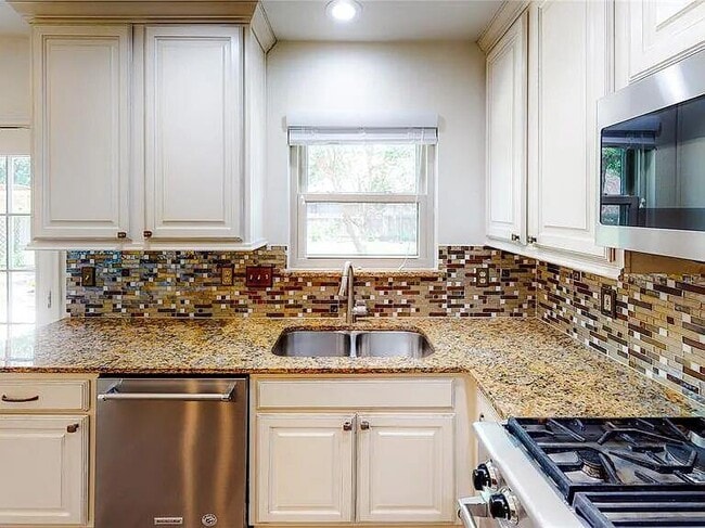 Building Photo - 1101 Timber Trail