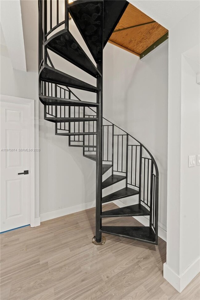 Foto del edificio - 1250 SE 2nd St