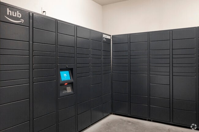 Amazon Hub - AYA ABQ