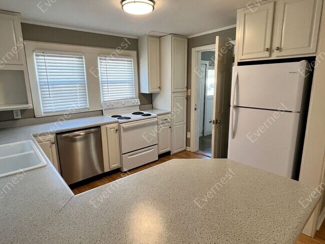 Foto del edificio - 1003 West St