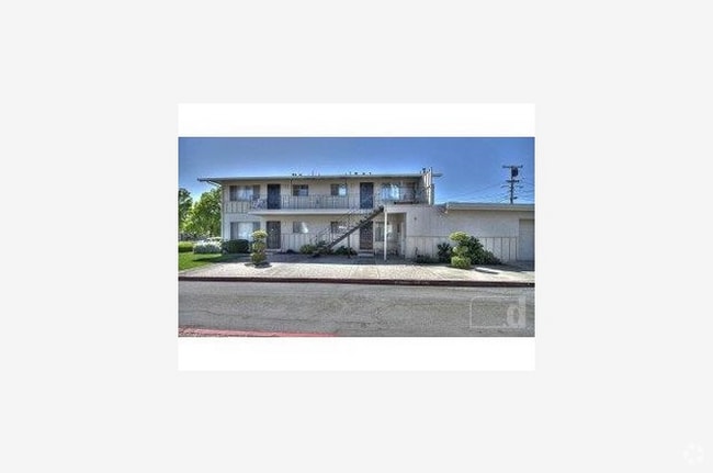 Building Photo - 5613 Hoffman Ct