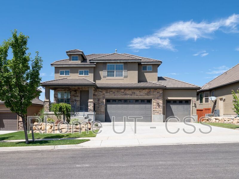 Primary Photo - 2698 W Shady Hollow Ln