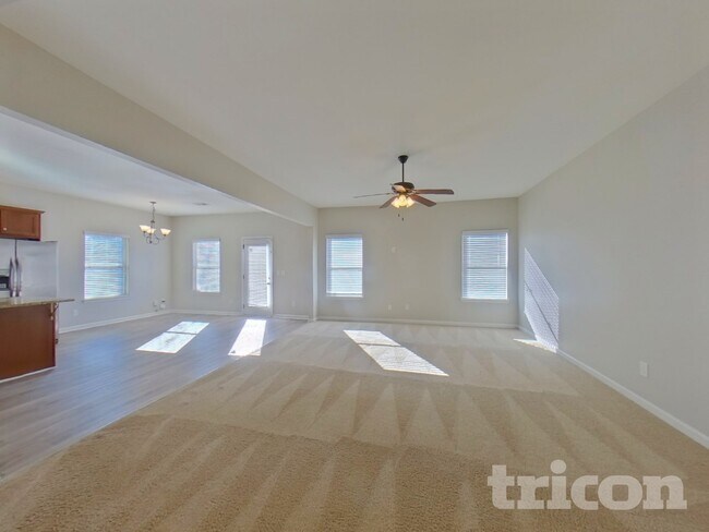 Foto del edificio - 4031 Haworth Pkwy