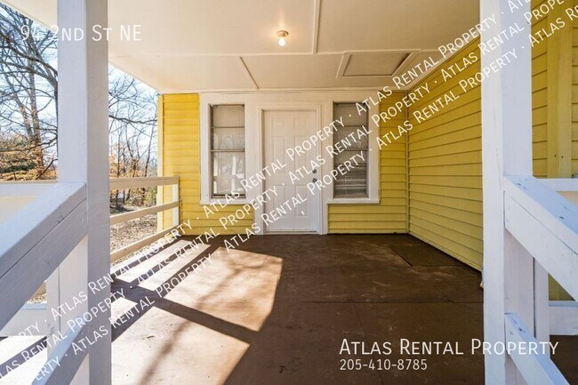 Foto del edificio - 94 2nd St NE