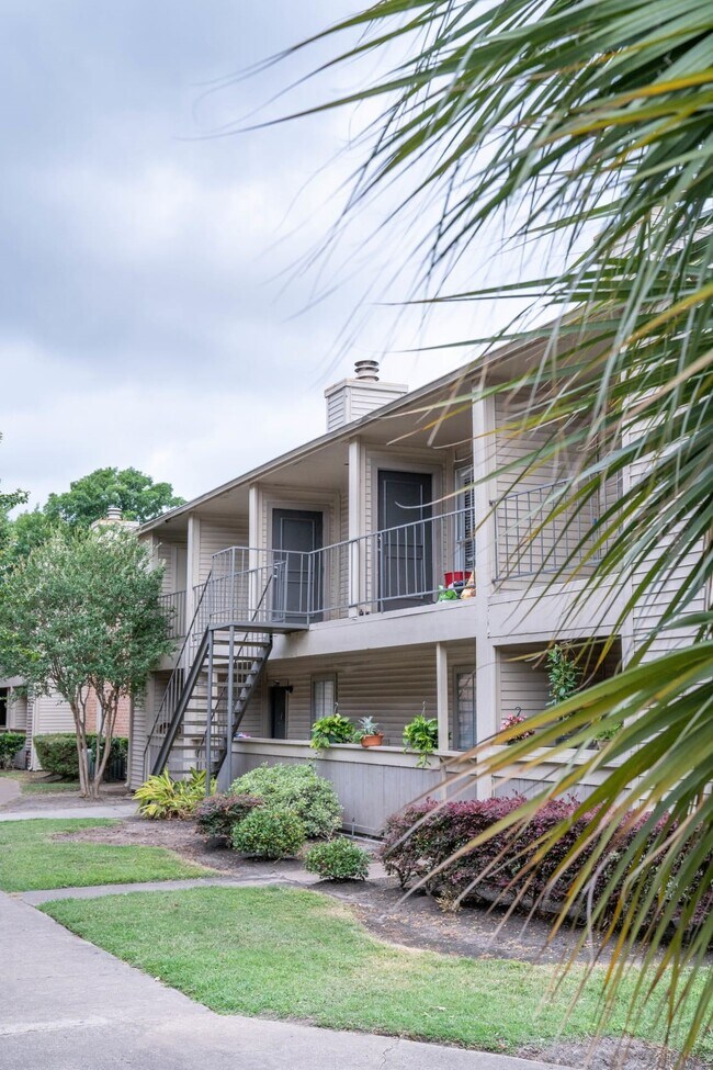 Foto del edificio - 2800 Ashford Trail Dr