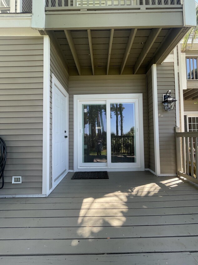 Foto del edificio - 1185 Lionsgate Ln