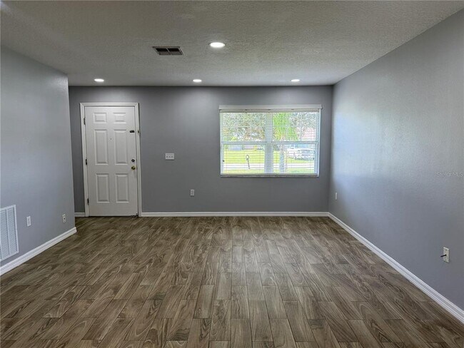 Foto del edificio - 2109 Albion Ave