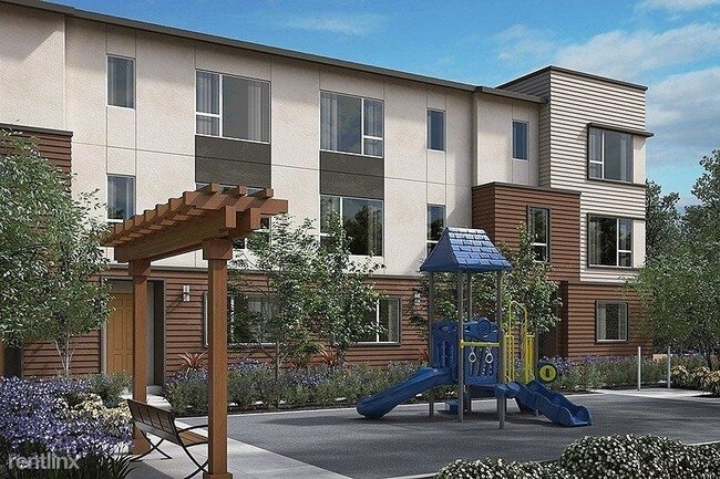 Foto del edificio - 4 br, 2.5 bath Townhome - 10708 Parrot Avenue