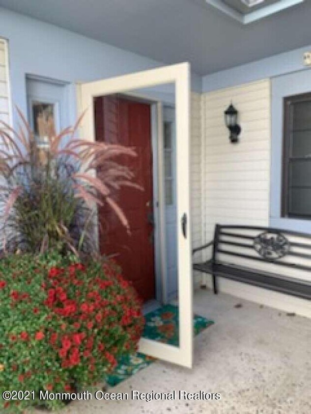 61 Rawson Cir Unit 1602, Ocean, NJ 07712 Condo for Rent in Ocean, NJ