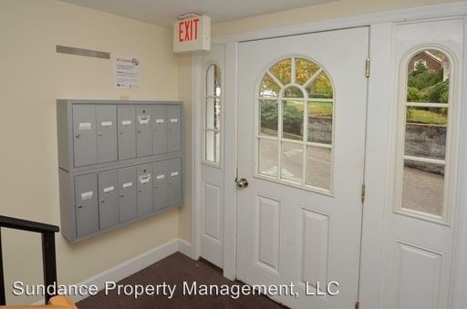 Building Photo - 2700 University Ct