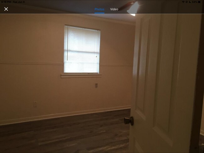 Building Photo - 9075 Gross St