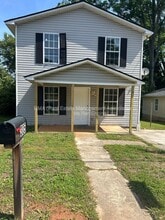 Building Photo - 305 E Quilly St