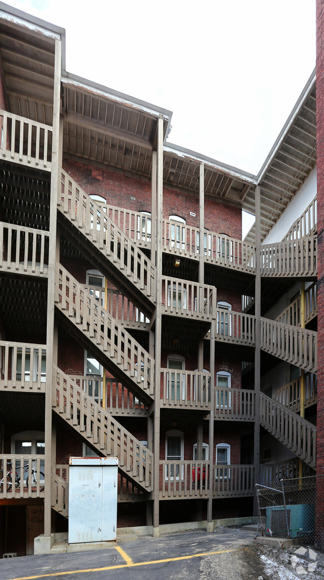 Building Photo - Weston Terrace