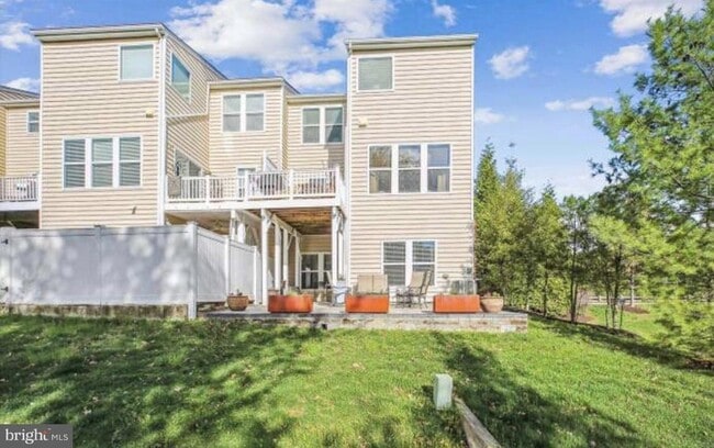 Building Photo - 15723 Quince Trace Terrace