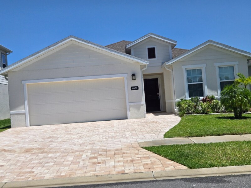 Foto principal - 6625 Pebblebrooke Wy
