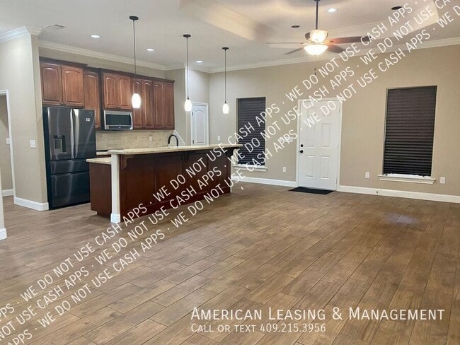 Building Photo - 1003 Lindsey Ln