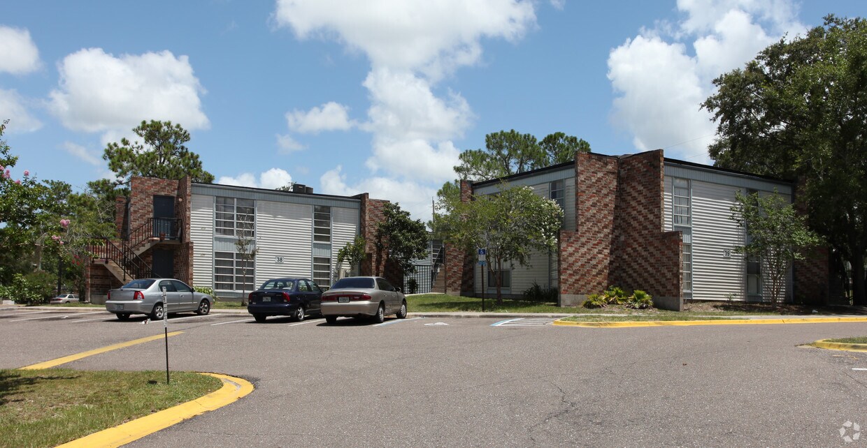 Foto del edificio - Oakwood Villa
