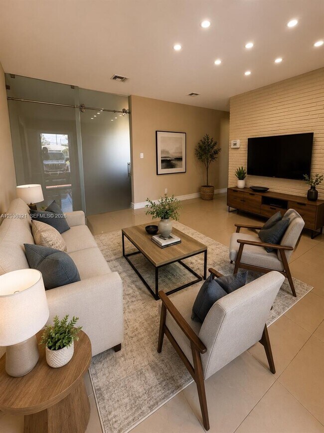 Foto del edificio - 4011 SW 28th St