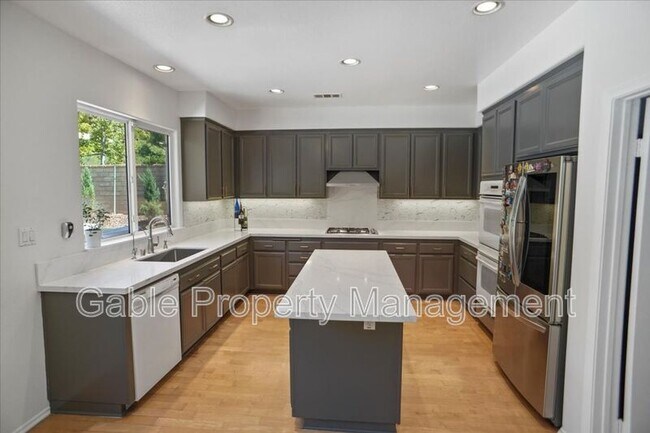 Foto del edificio - 14289 Wrangell Ln