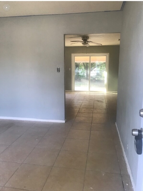 Foto del edificio - 12326 Trailing Oaks St