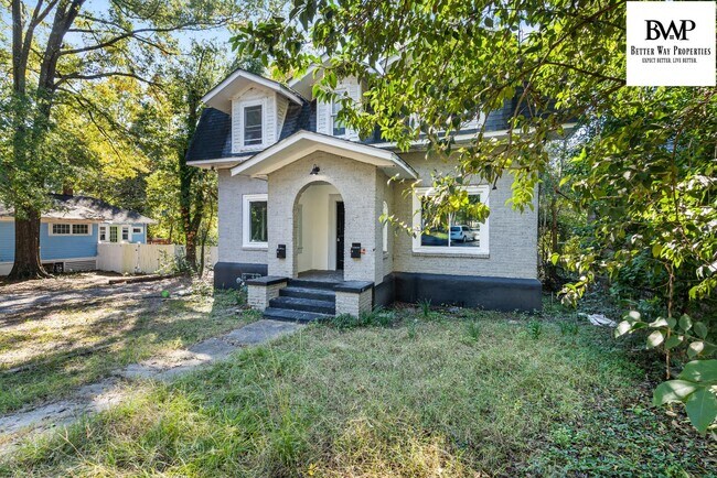 Foto del edificio - 1522 Columbia College Dr