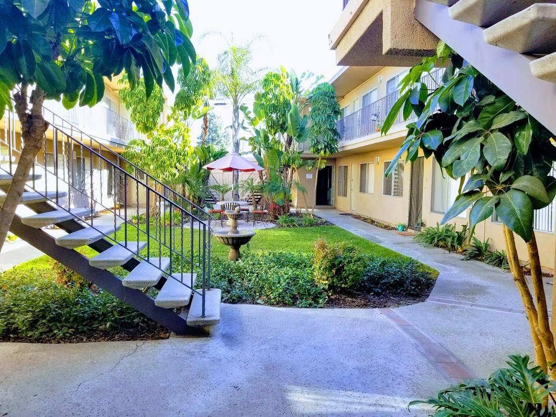 Foto principal - 4525 Hamilton St