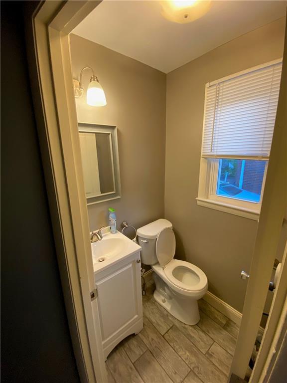 Foto del edificio - 93 Huxley Ave