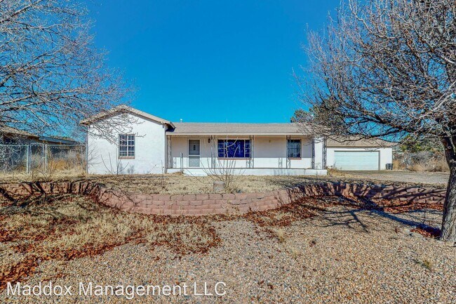 Building Photo - 2 br, 1 bath House - 2607 Metzgar Rd SW