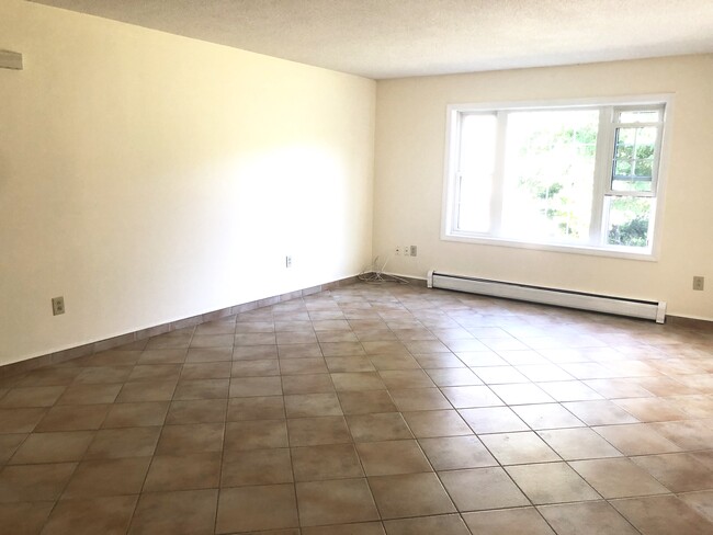 Foto del edificio - 514 Springbrook Cir