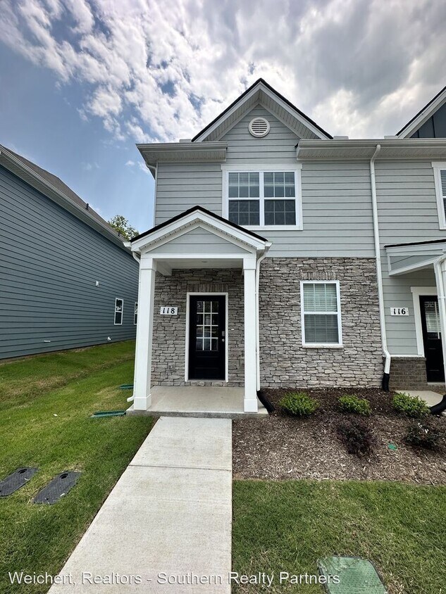 Foto principal - 3 br, 2.5 bath House - 118 Cecil Rd.