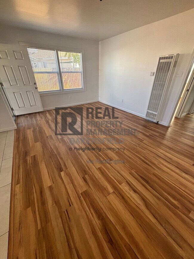 Building Photo - 2711 Hufft St