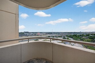 Building Photo - 3525 Sage Rd