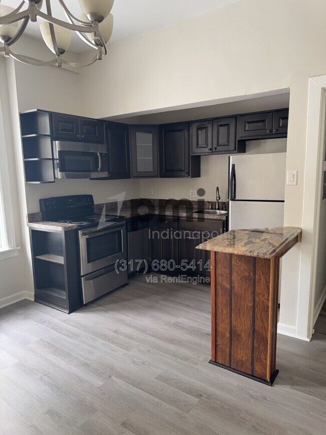 Foto del edificio - 126 E Vermont St
